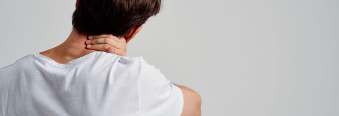 Is Manual Therapy Okay for Whiplash Pain?